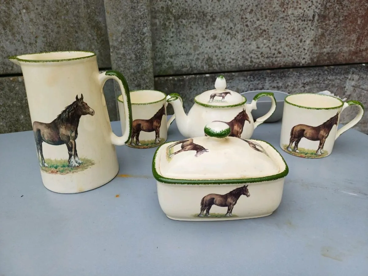 Vintage Ceramic Horse Patern Set - Image 3