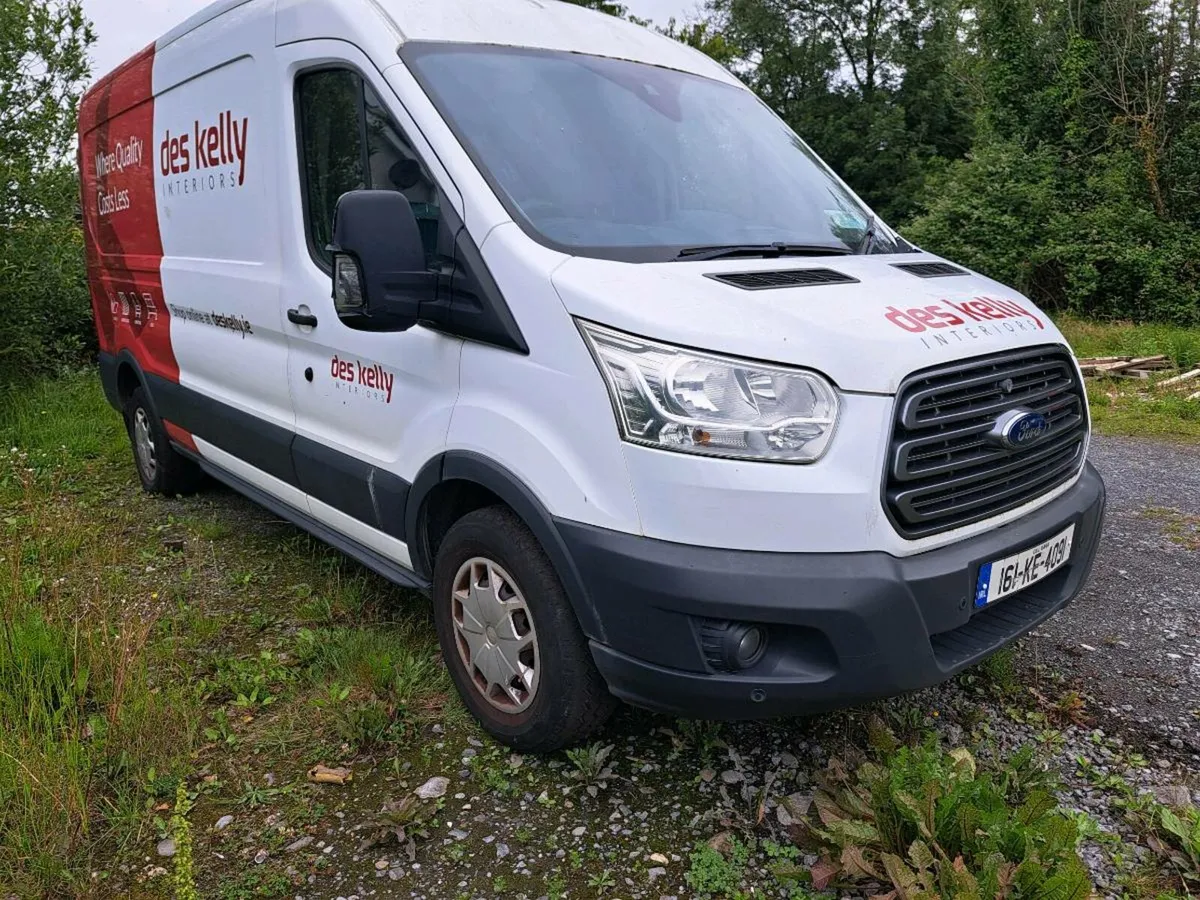 Transit van - Image 2