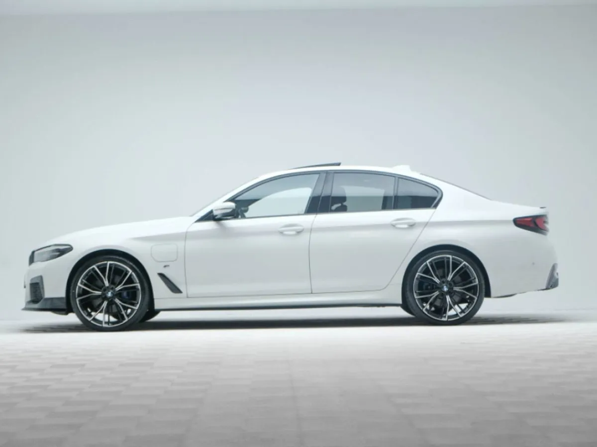BMW 5 Series 530E M Sport  huge Spec - Image 4