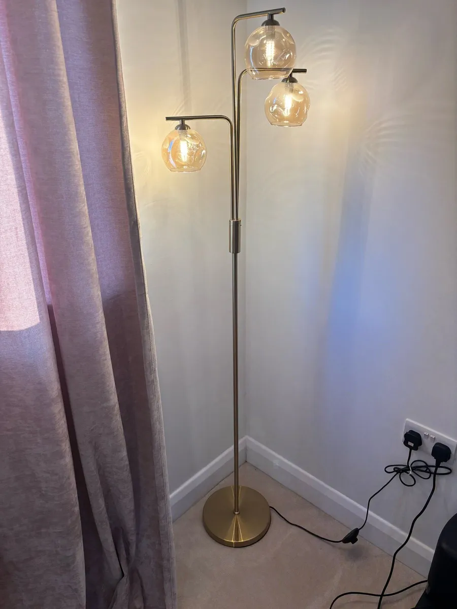 Brass Floor Lamp - Image 4