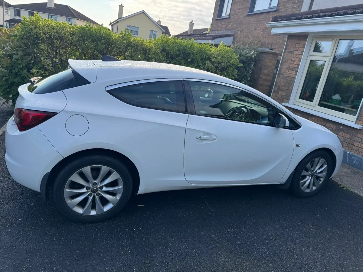 Opel Astra 2016 - Image 3