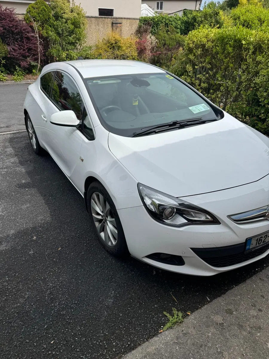 Opel Astra 2016 - Image 2