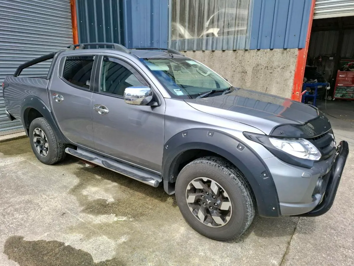 Mitsubishi L200 Mint IRISH JEEP 180BHP - Image 3