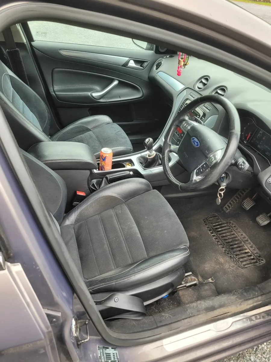 Ford Mondeo 2012 - Image 1