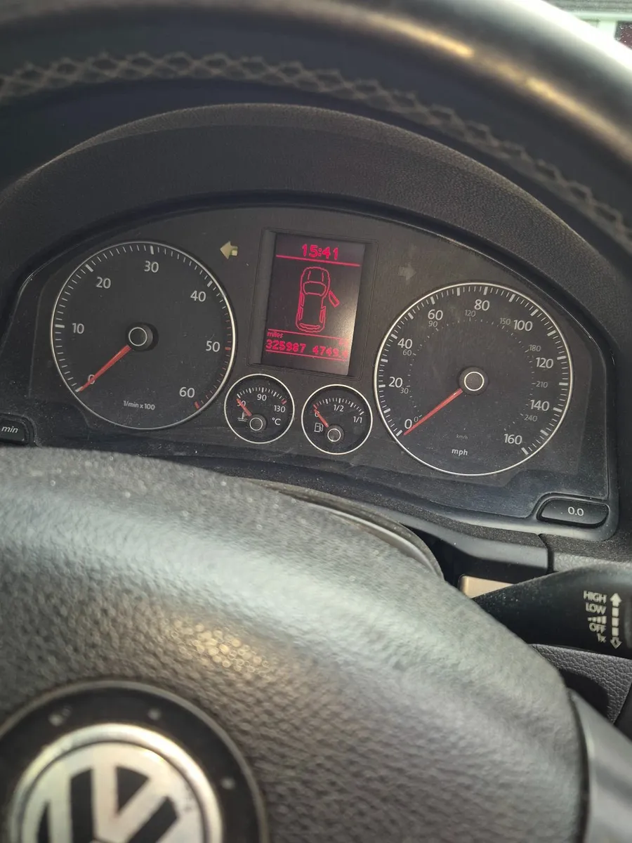 Volkswagen Golf 2008 - Image 2