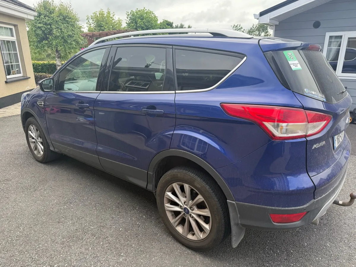Ford Kuga - Image 2