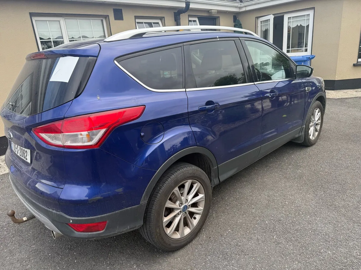 Ford Kuga - Image 4