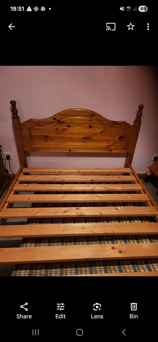 Solid pine double bed - Image 3