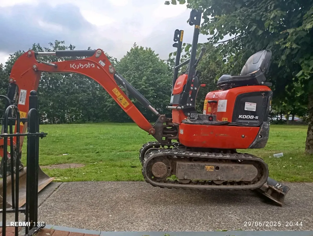 Mini digger - Image 2