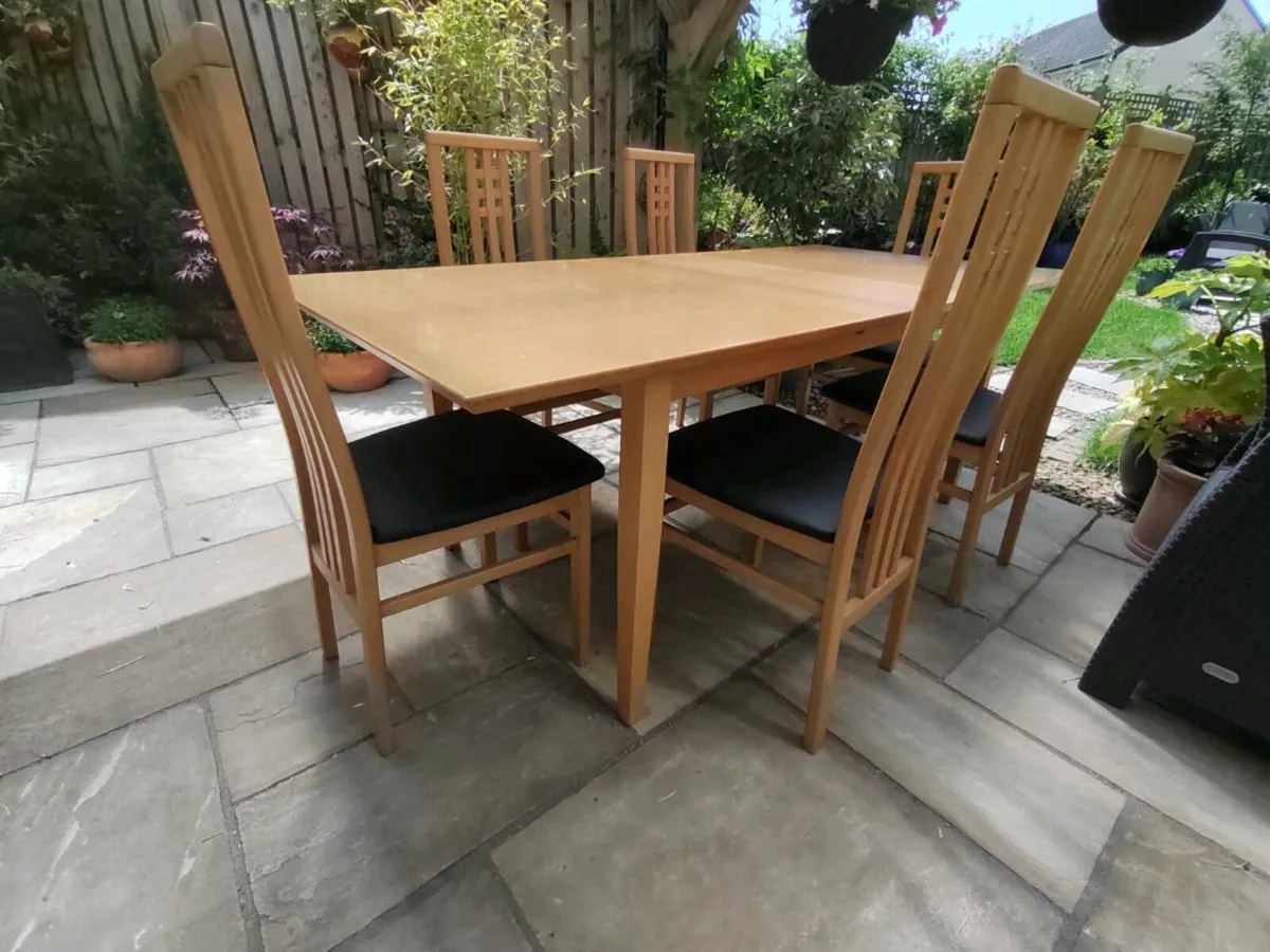 Kitchen dining table - Image 3
