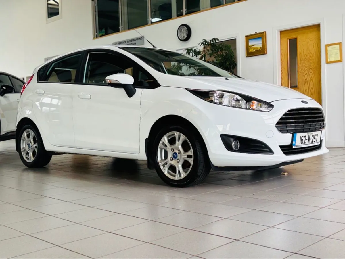 Ford Fiesta Zetec 1.25 60ps M5 5DR MCA 4DR - Image 2