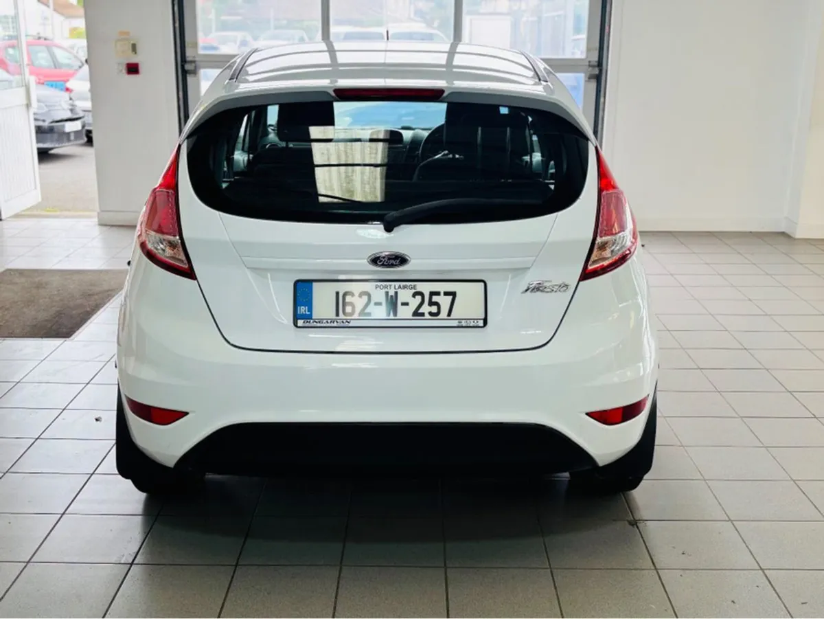 Ford Fiesta Zetec 1.25 60ps M5 5DR MCA 4DR - Image 4