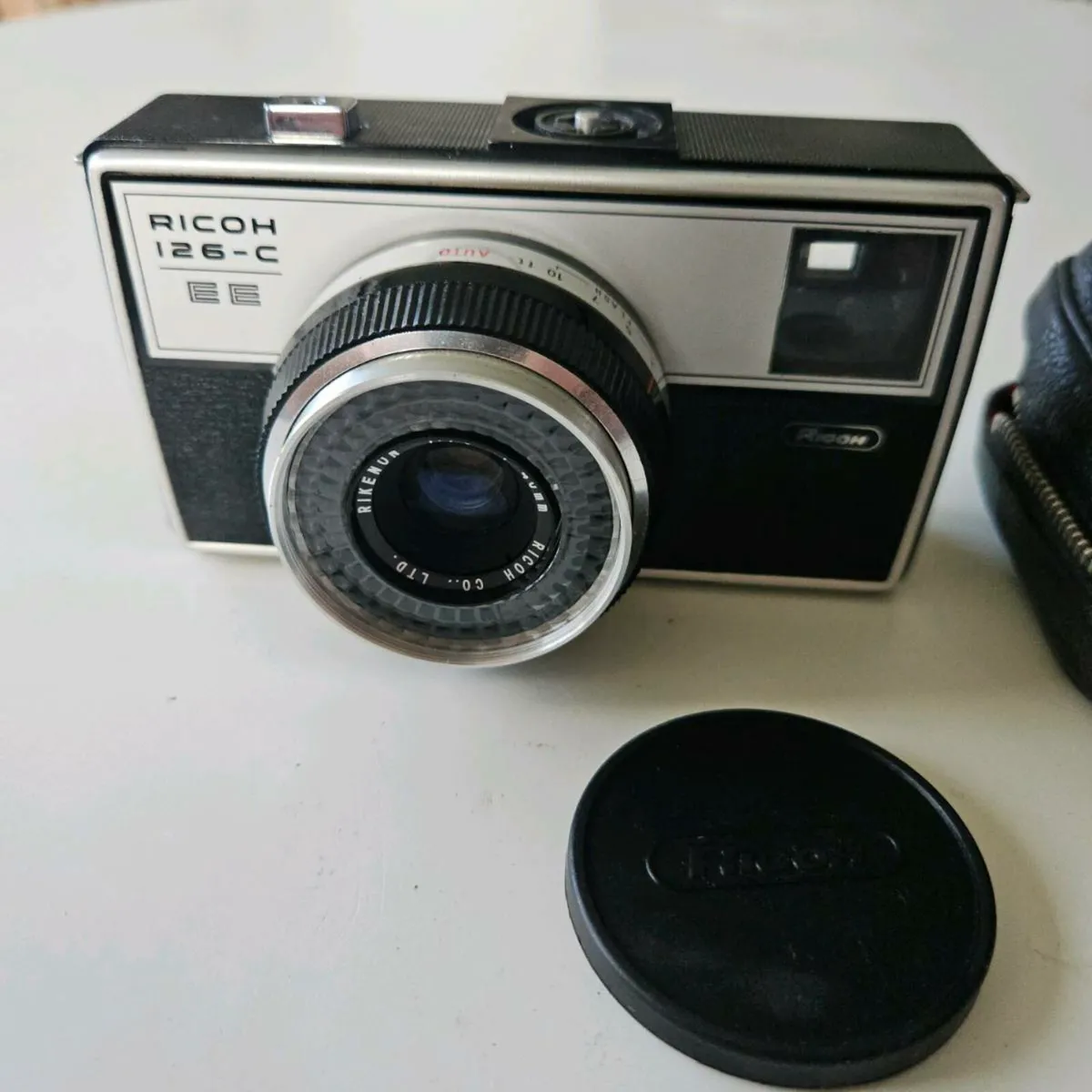 Ricoh 126-c  EE camera - Image 2