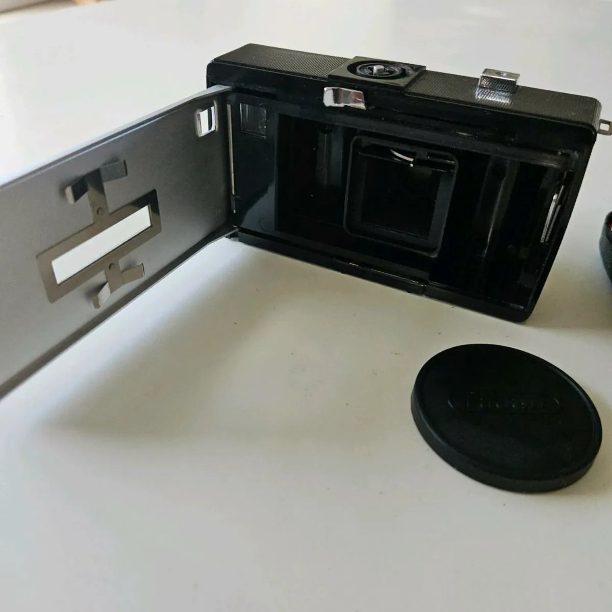 Ricoh 126-c  EE camera - Image 4