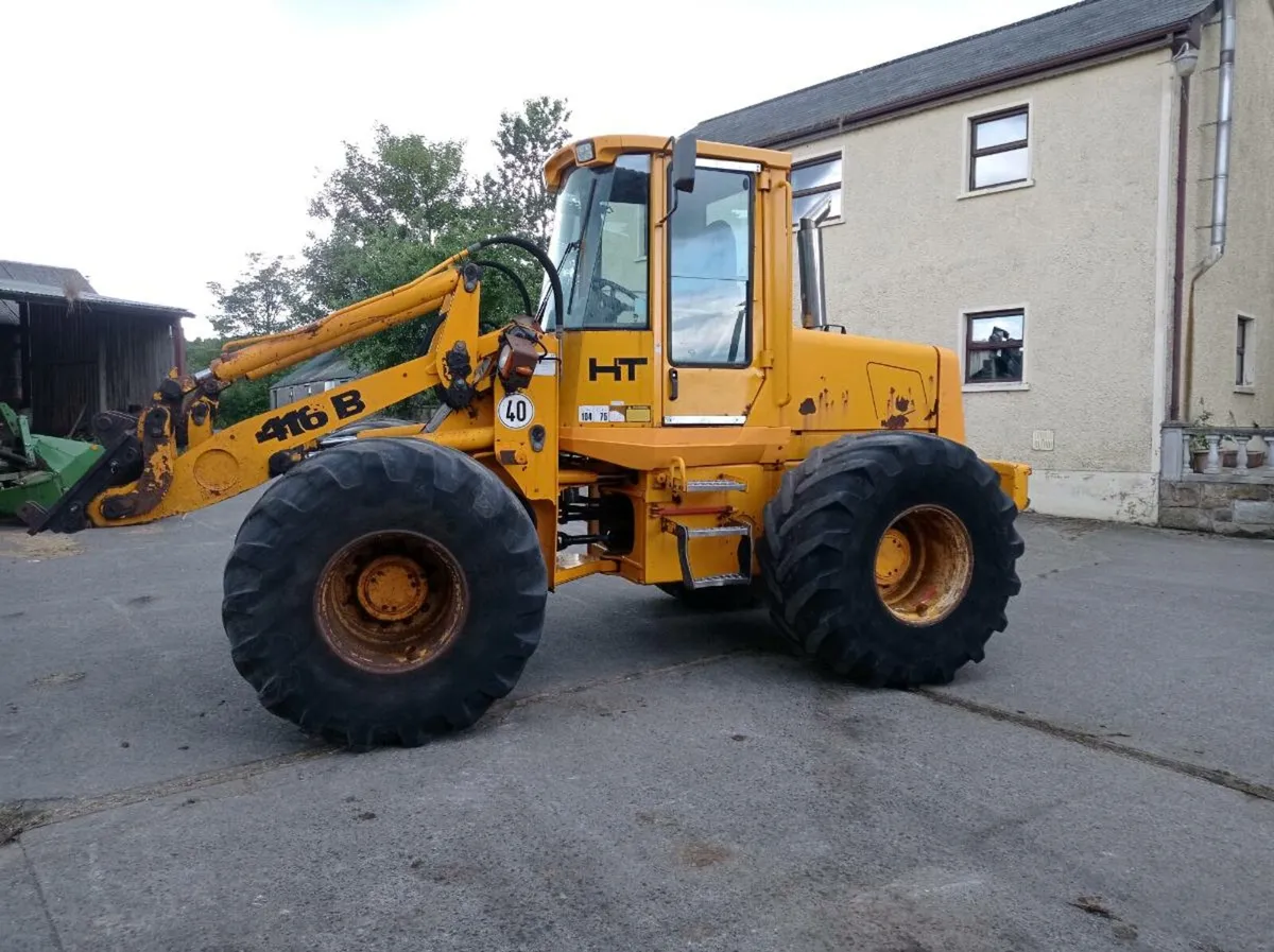 JCB farm shovel - Image 1
