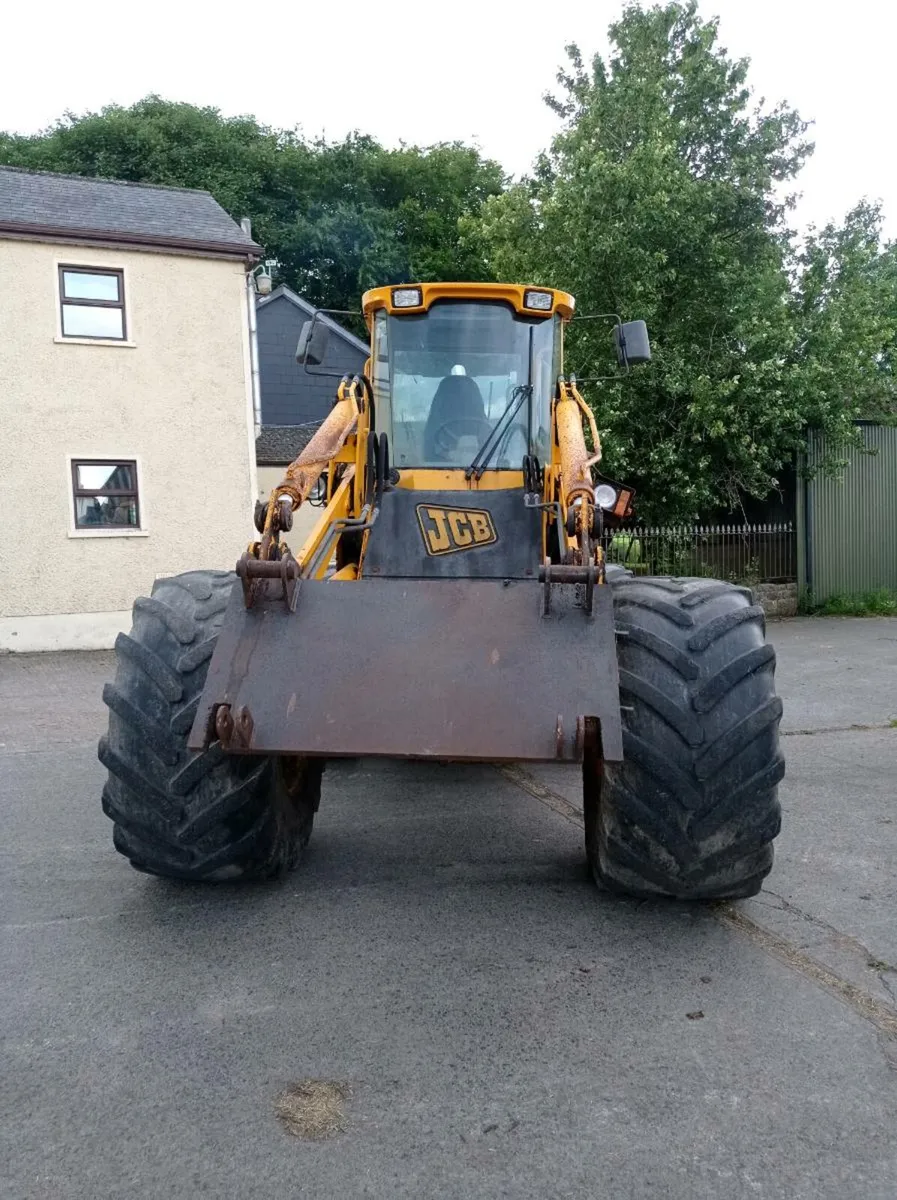 JCB farm shovel - Image 4