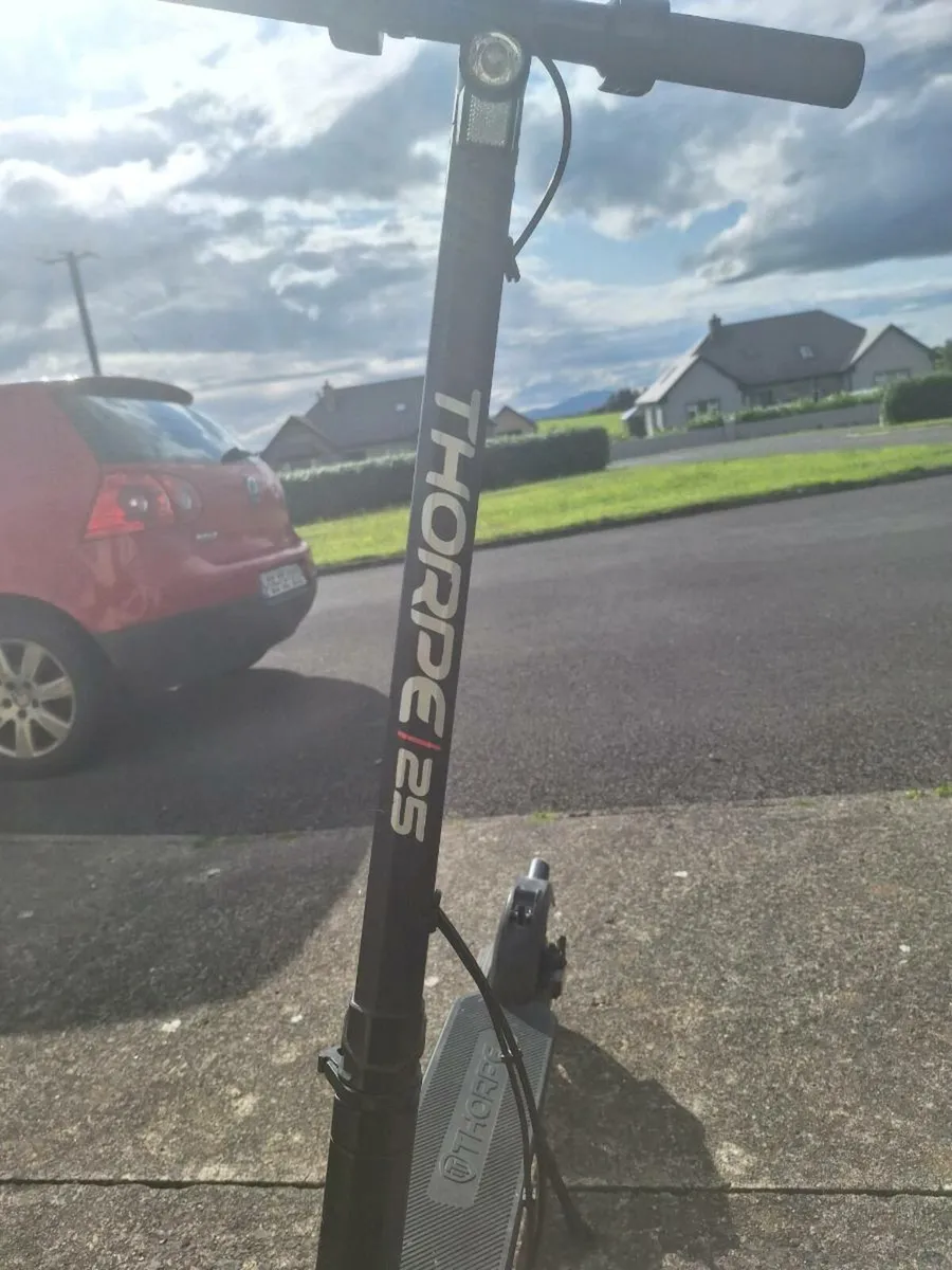 Electric scooter - Image 1