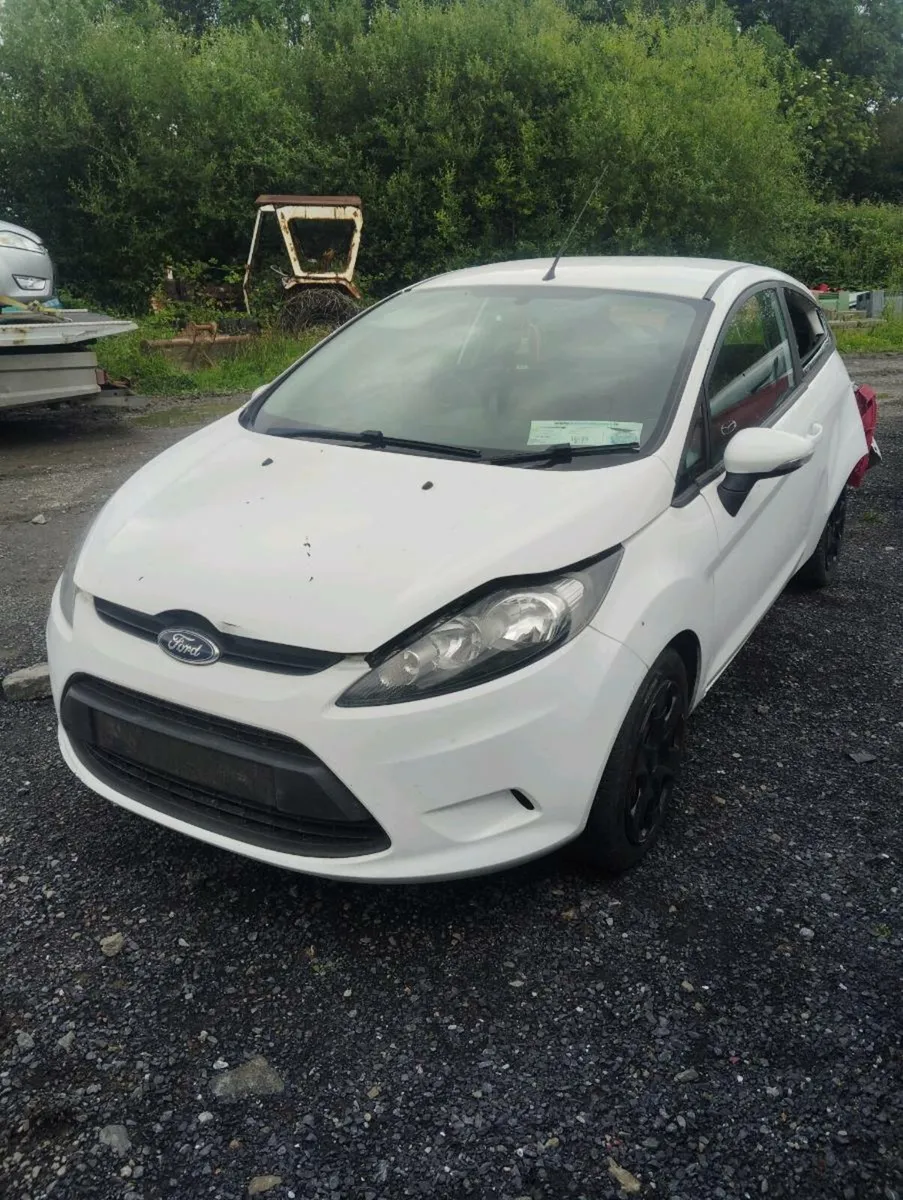 Breaking ford fiesta 2011 1.25 petrol - Image 2