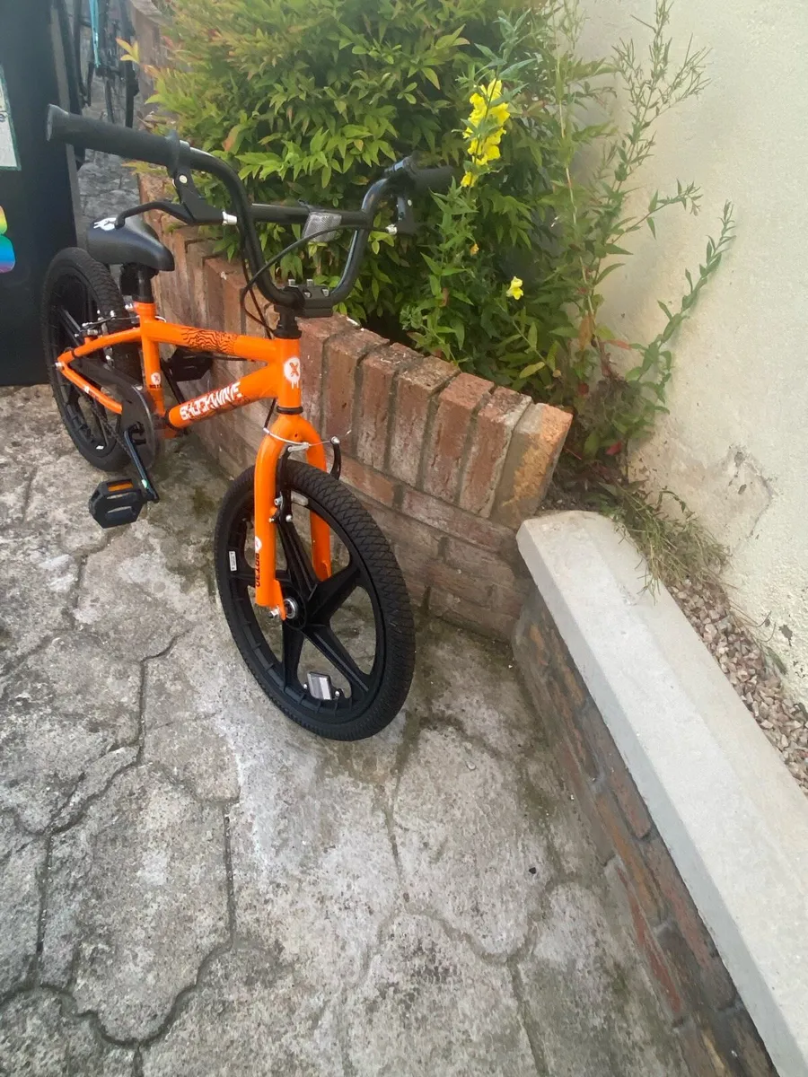 Child’s bike - Image 2