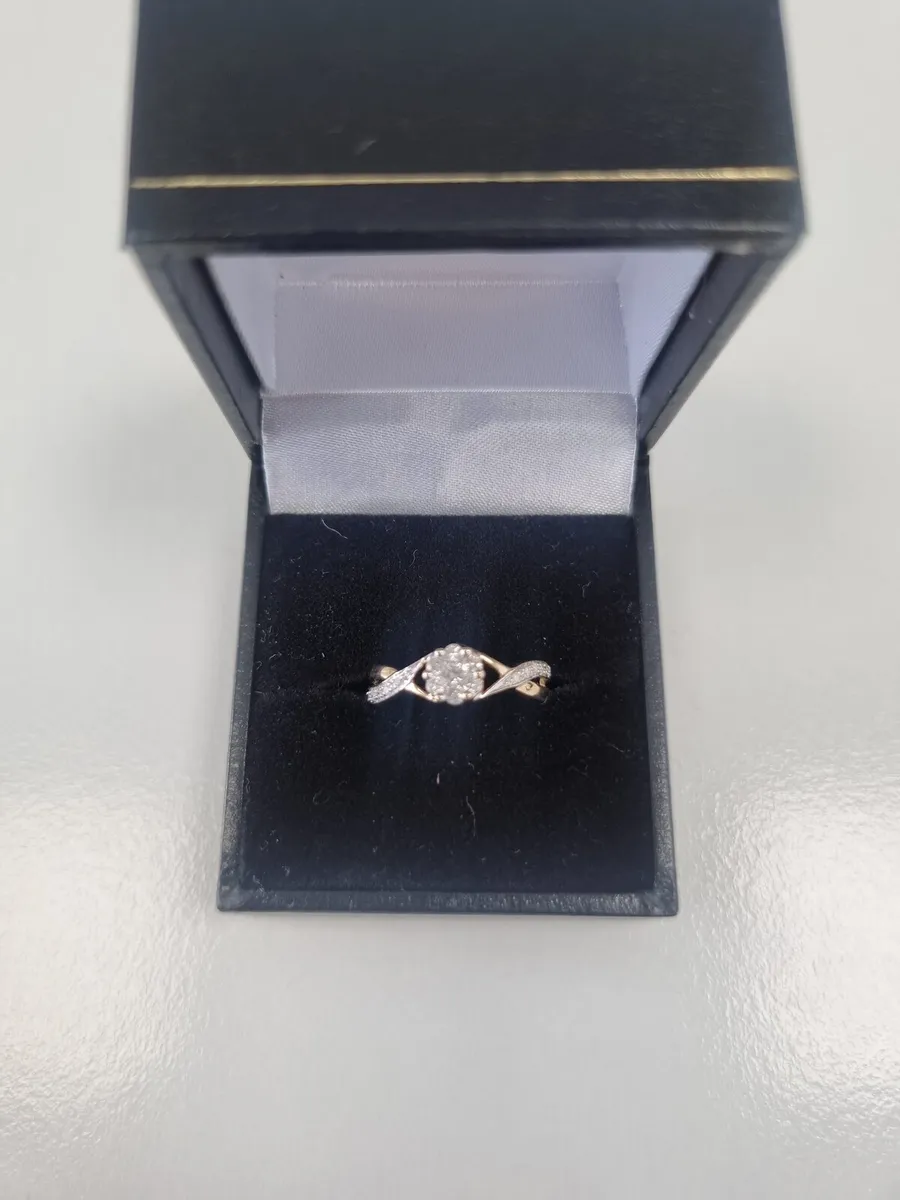 9ct Gold Diamond Engagement Ring - Image 1