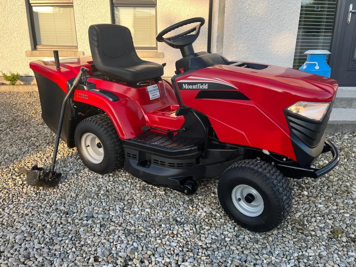 Mountfield 16hp Hydrostatic Ride on lawnmower - Image 2