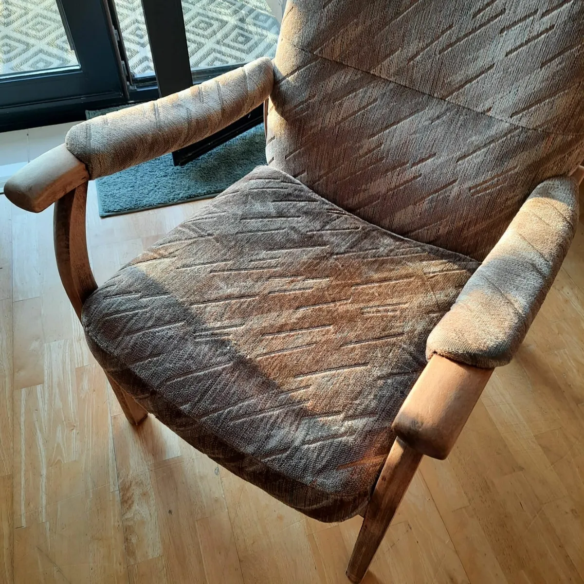 Armchair - Image 2