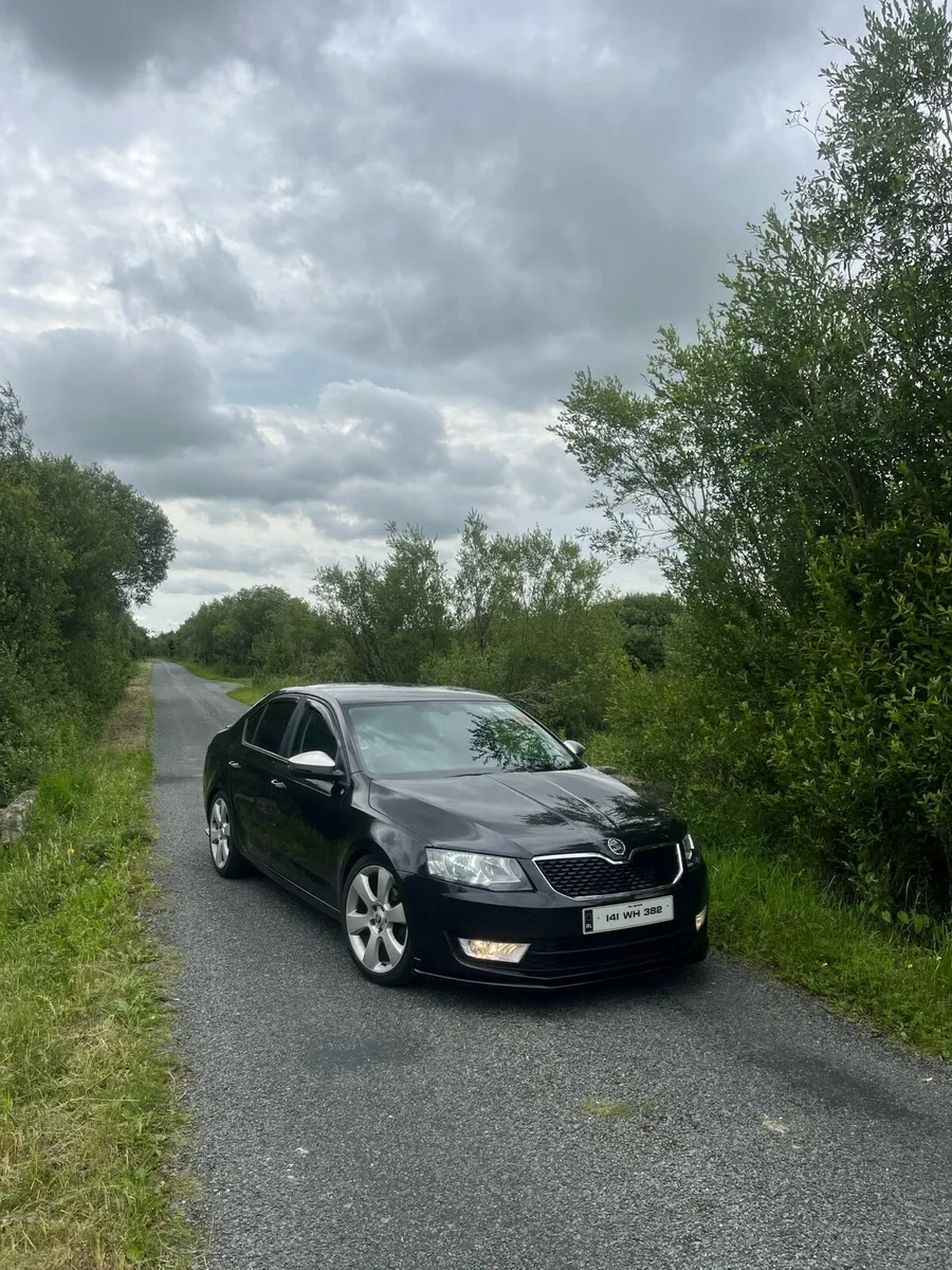 Skoda Octavia 2.0TDi Elegence - Image 3