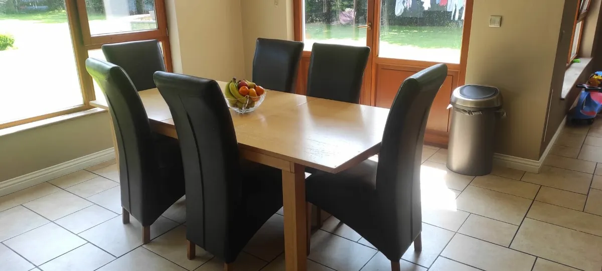 Kitchen Table - Image 3