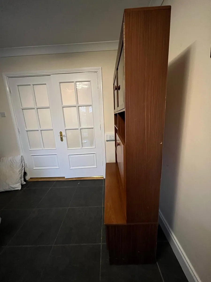 Mid century display cabinet - Image 2