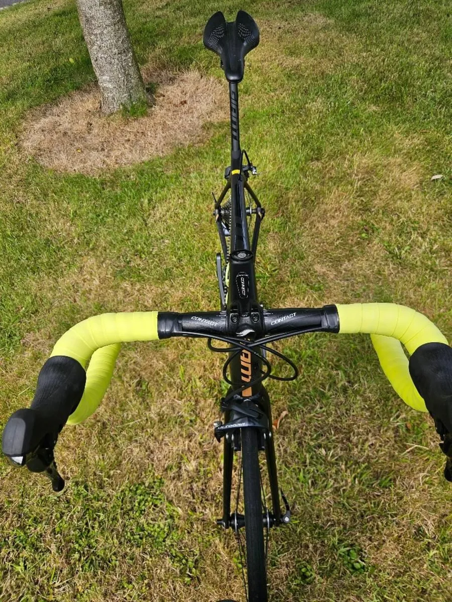 Giant TCR Advanced 1 Road Bike - Image 3