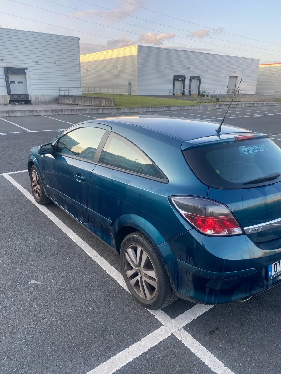 Opel Astra SXI 1.6 - Image 2