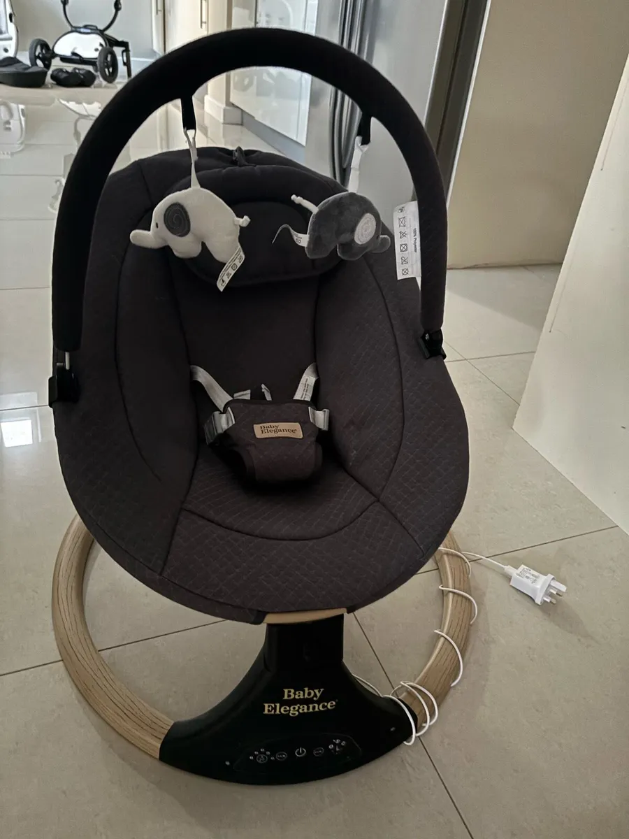 Baby swing - Image 2