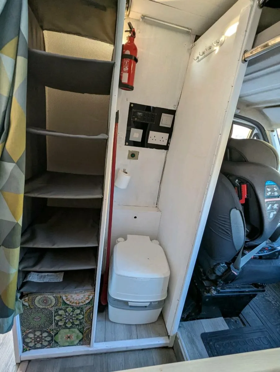 Camper Van - Fiat Ducato 2003 - Image 4
