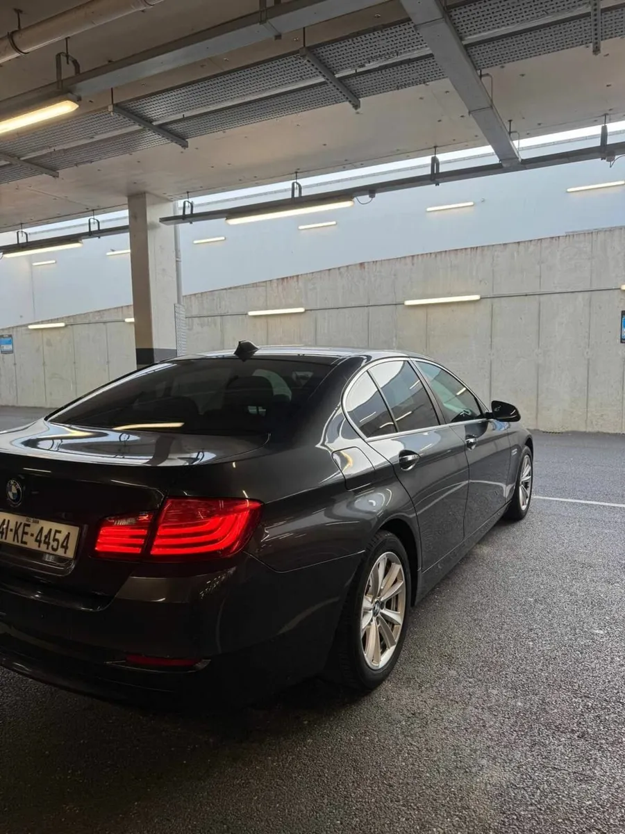 BMW 5-Series 2014 - Image 4