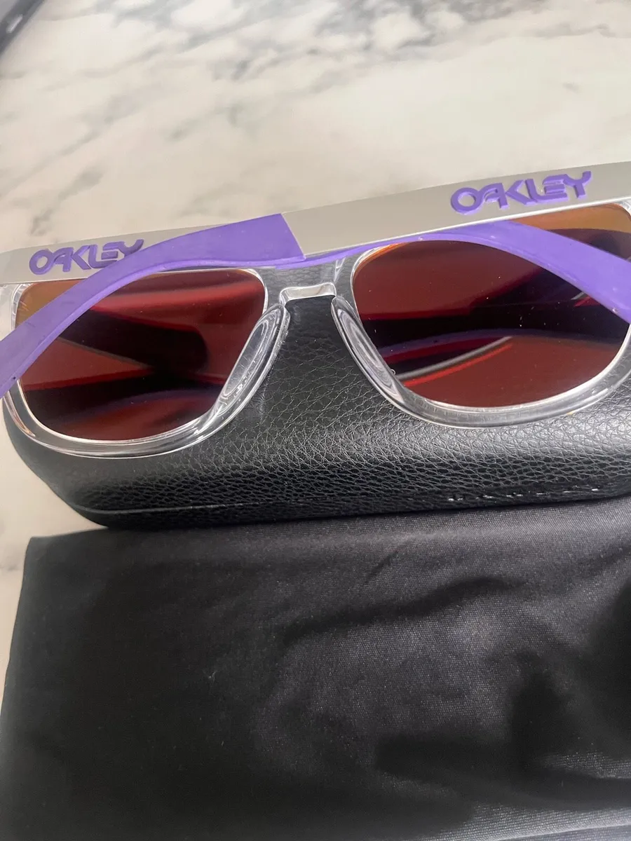 Oakley - Image 2