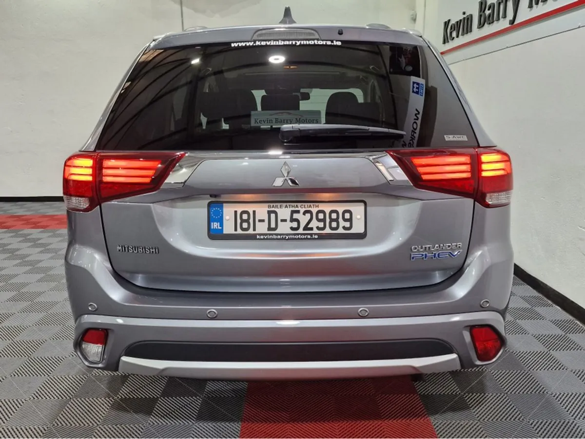 Mitsubishi Outlander 2.0 Phev 4HS (sunroof) 4WD A - Image 3