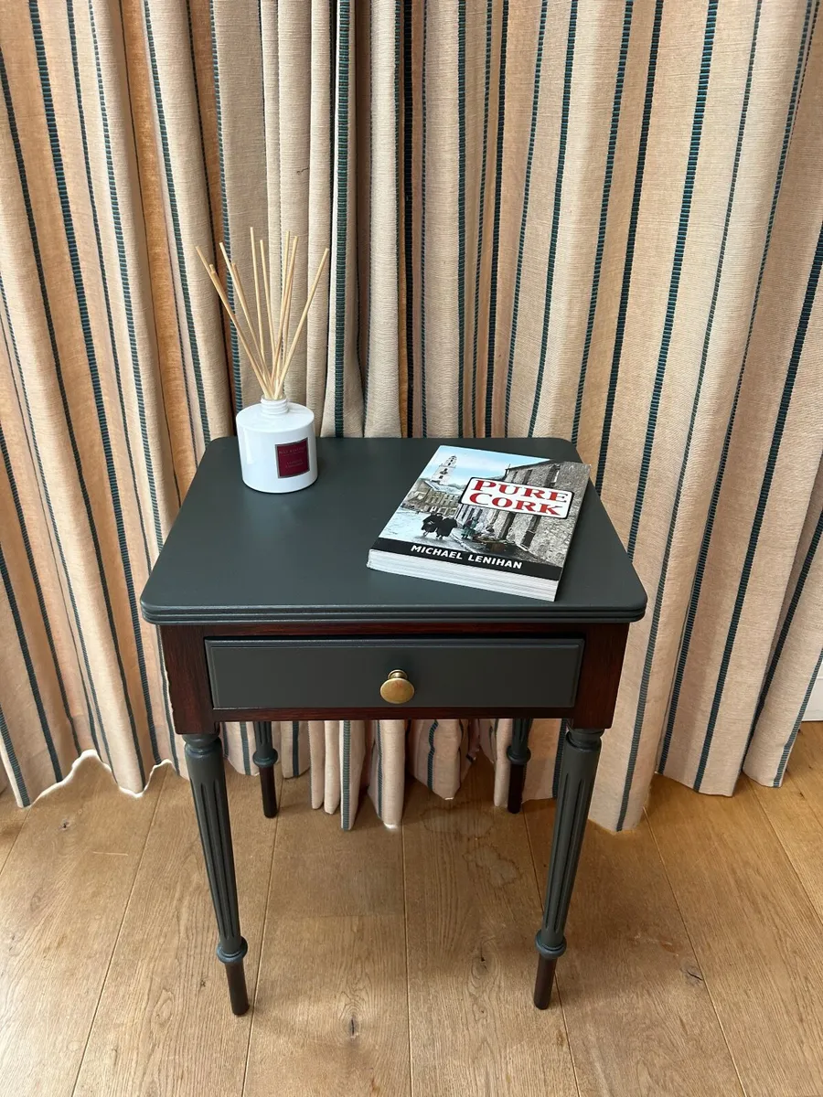 Hall table / side table - Image 1