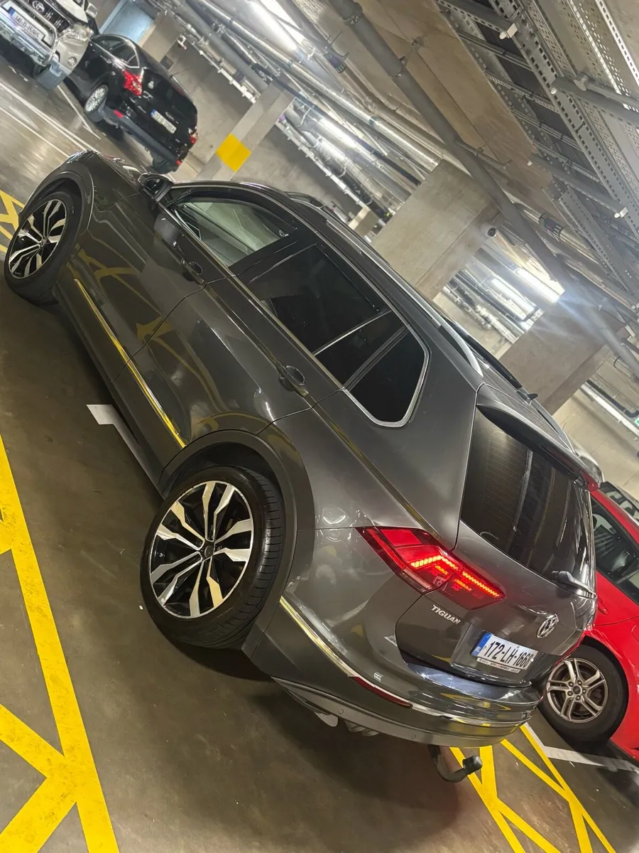 Volkswagen Tiguan - Image 3
