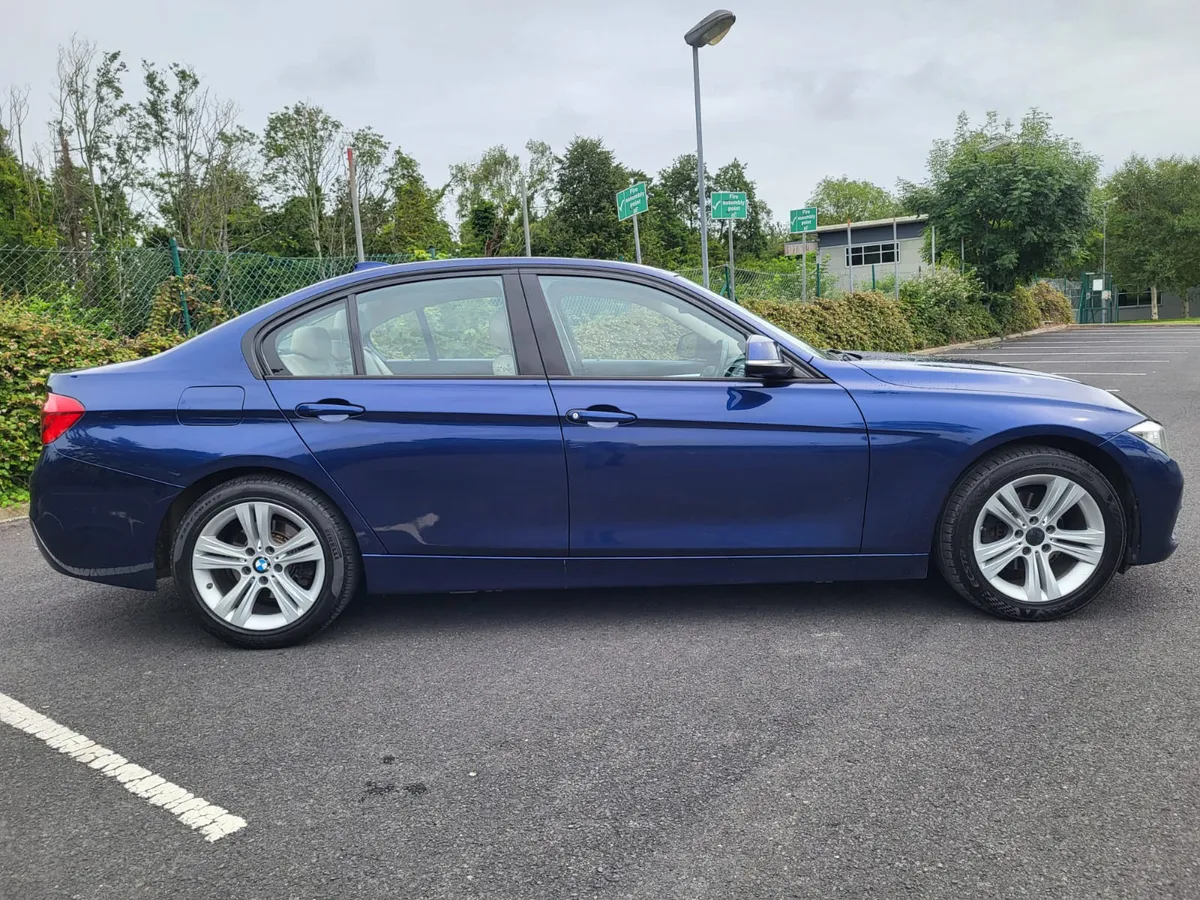 2017 BMW 318D SPORT LOW TAX - Image 4