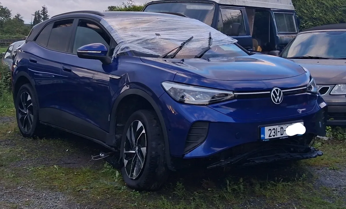 2023 VOLKSWAGEN ID4 - Image 1