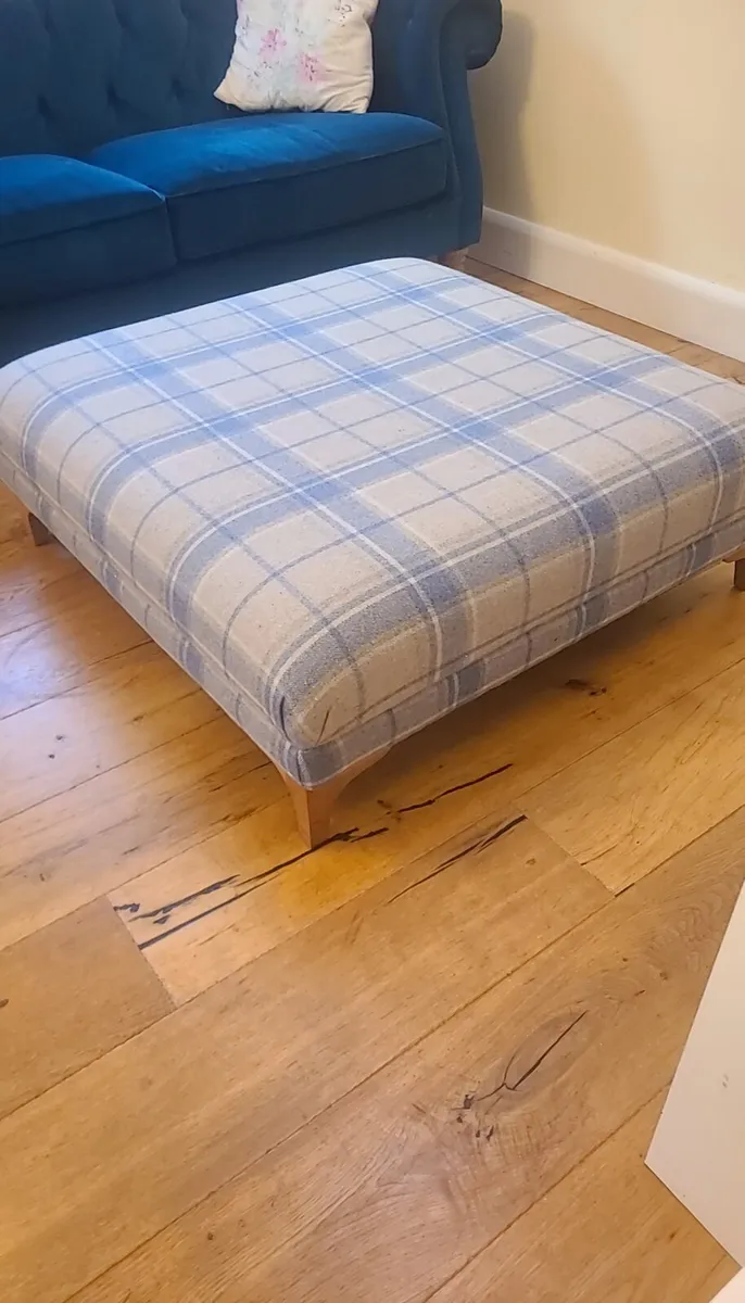 Fabric ottoman - Image 4