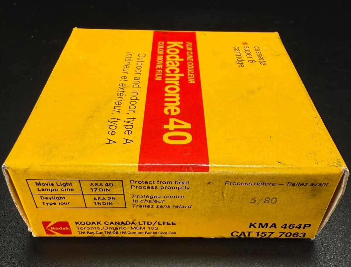 Chinon 256 S XL Directsound Super 8 camera - Image 3