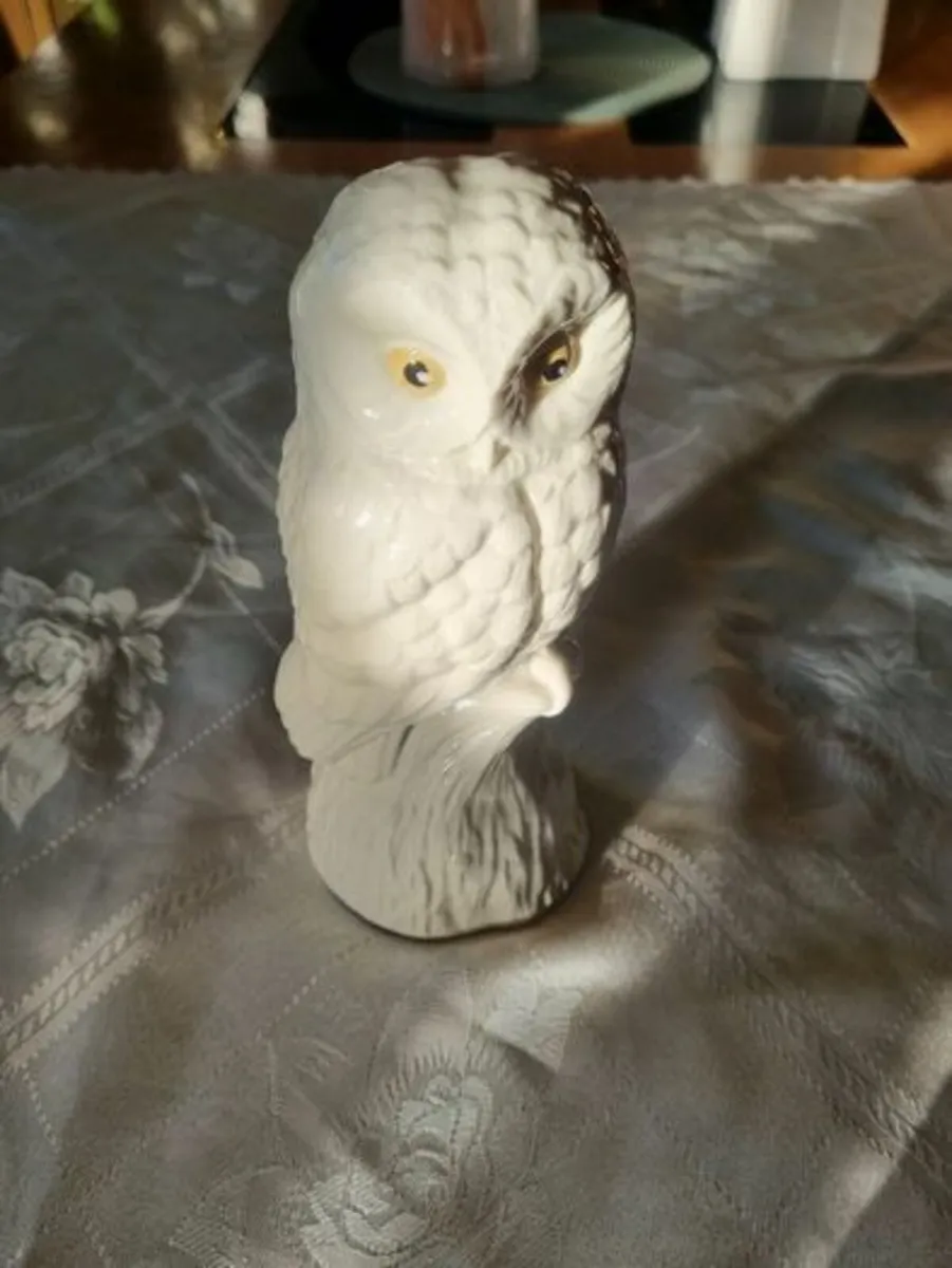 Donegal Parian China White Owl Figurine - Image 3