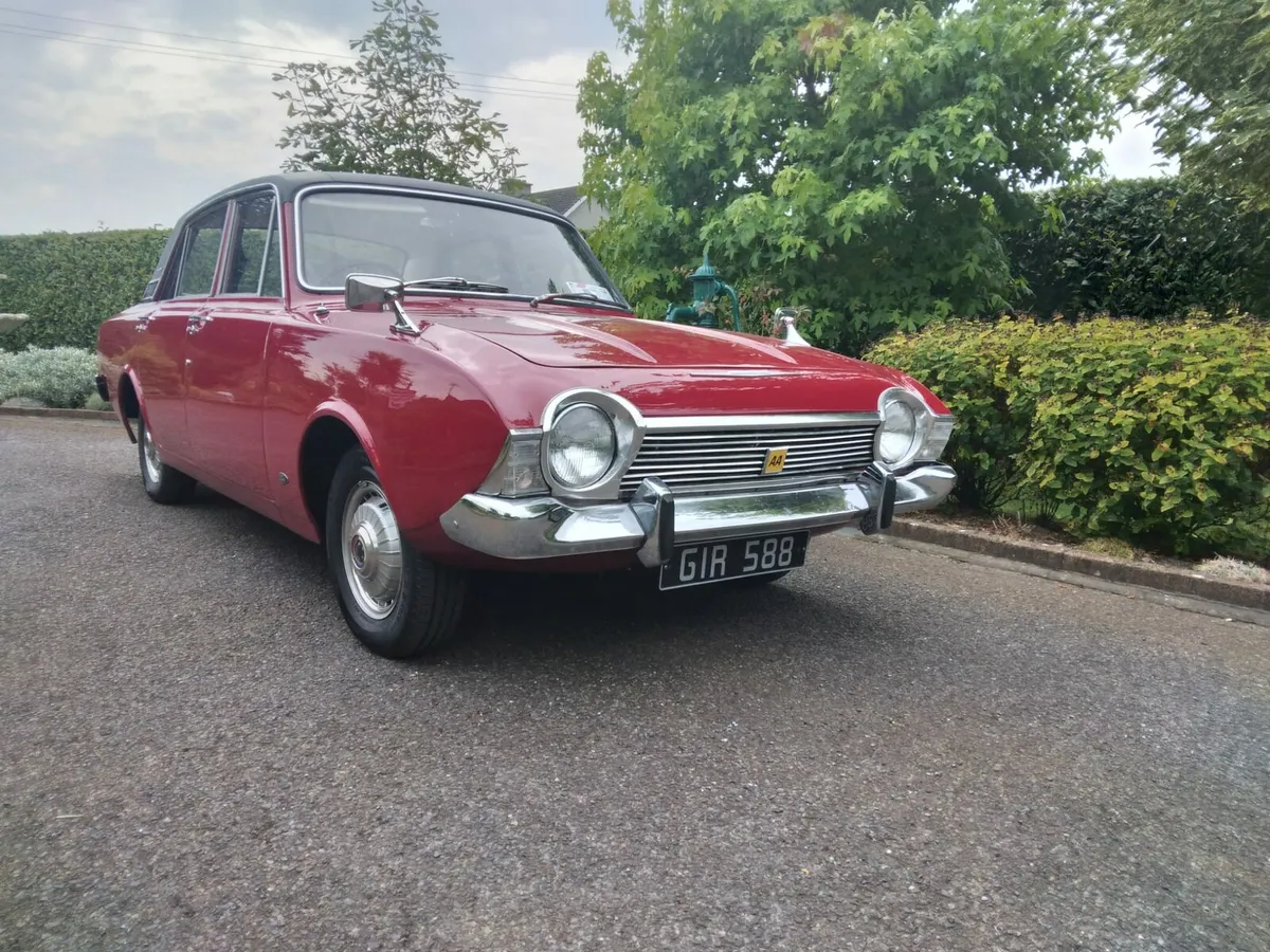 Ford corsair 2000e - Image 1