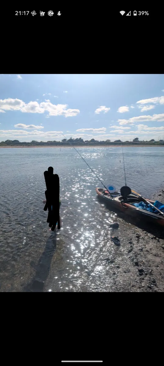 Wilderness Tarpon 120 - trolley/fish finder & more - Image 3