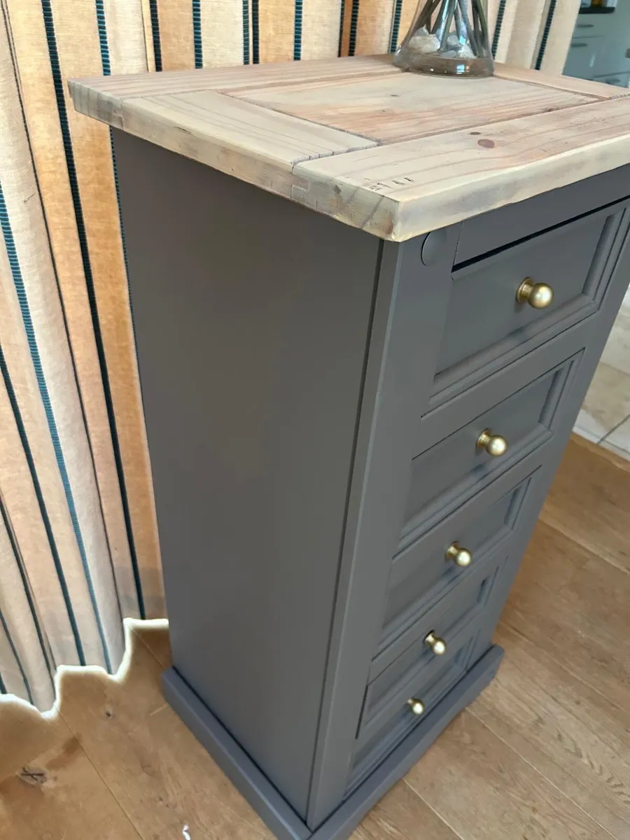 Tall boy / drawers - Image 4