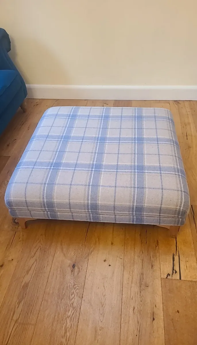 Fabric ottoman - Image 1