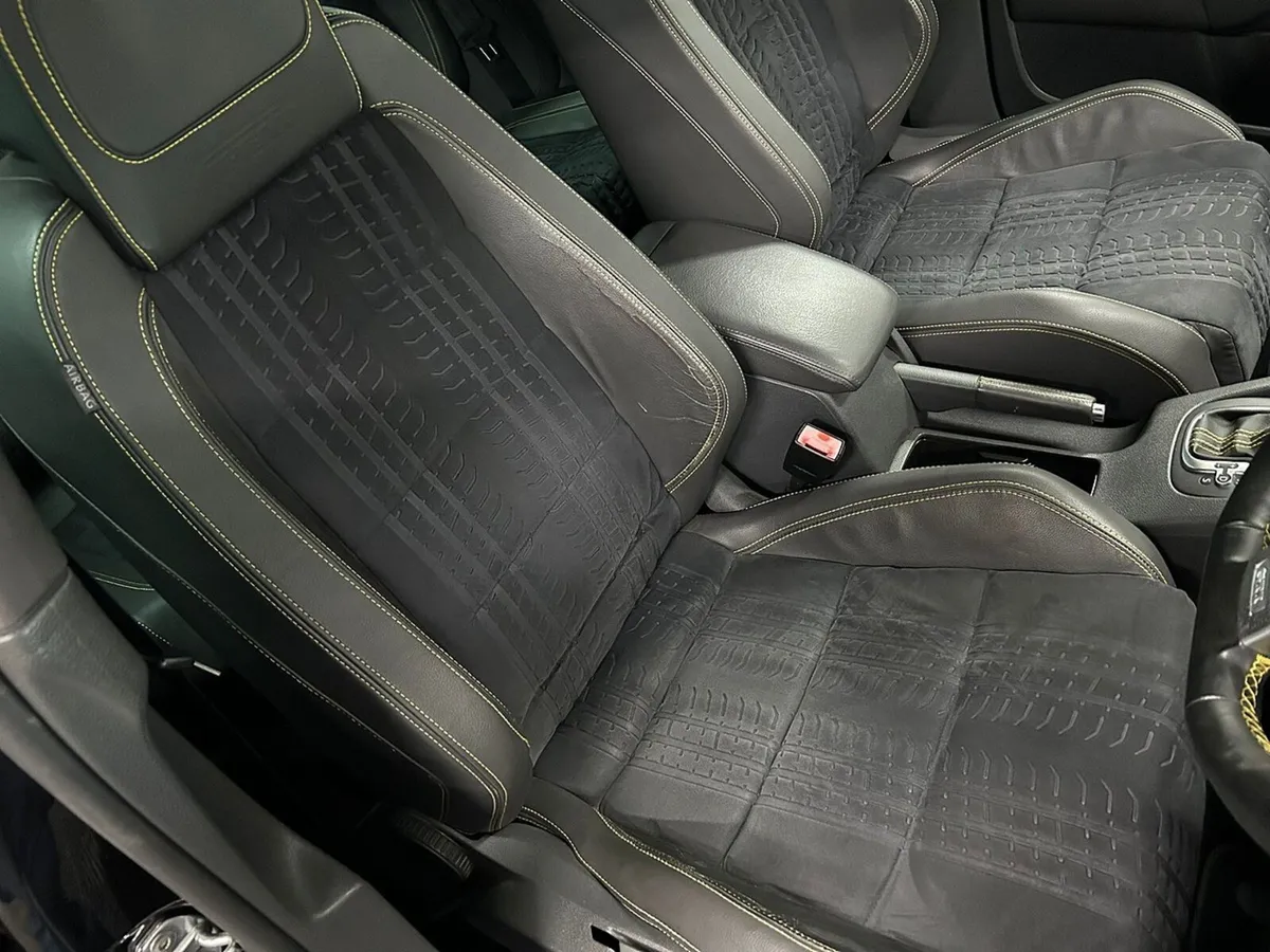 Golf Gti Pirelli edition dsg - Image 4