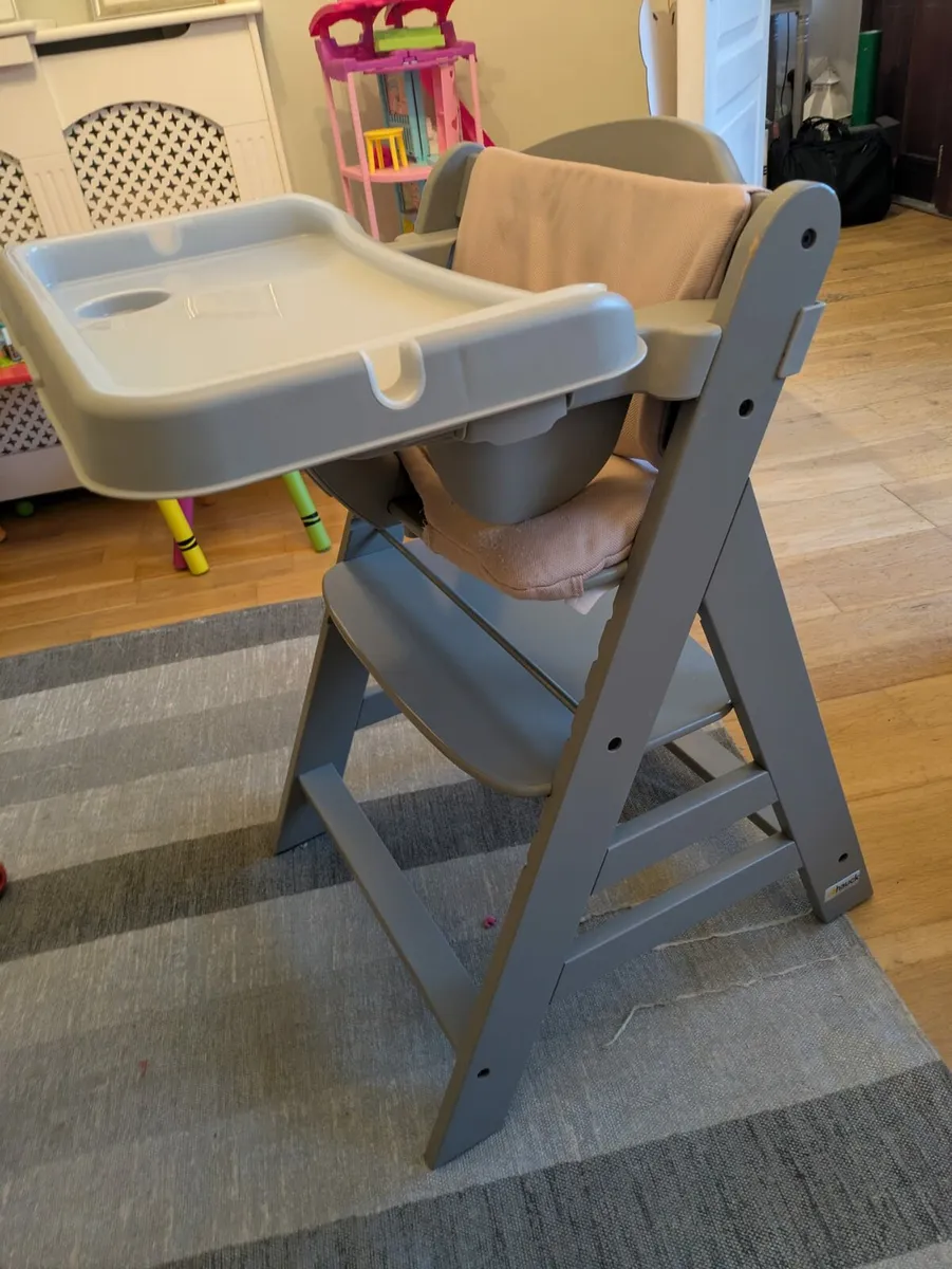 Hauck Highchair  with tray and seat pad - Image 2