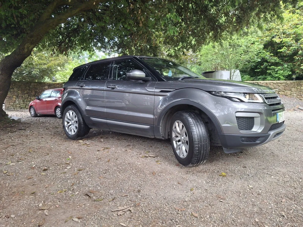 Range Rover Evoque - Image 2